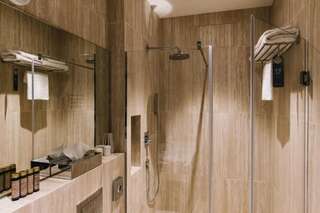 Отель Noble Boutique Hotel Луцк Большой двухместный номер с 1 кроватью-12
